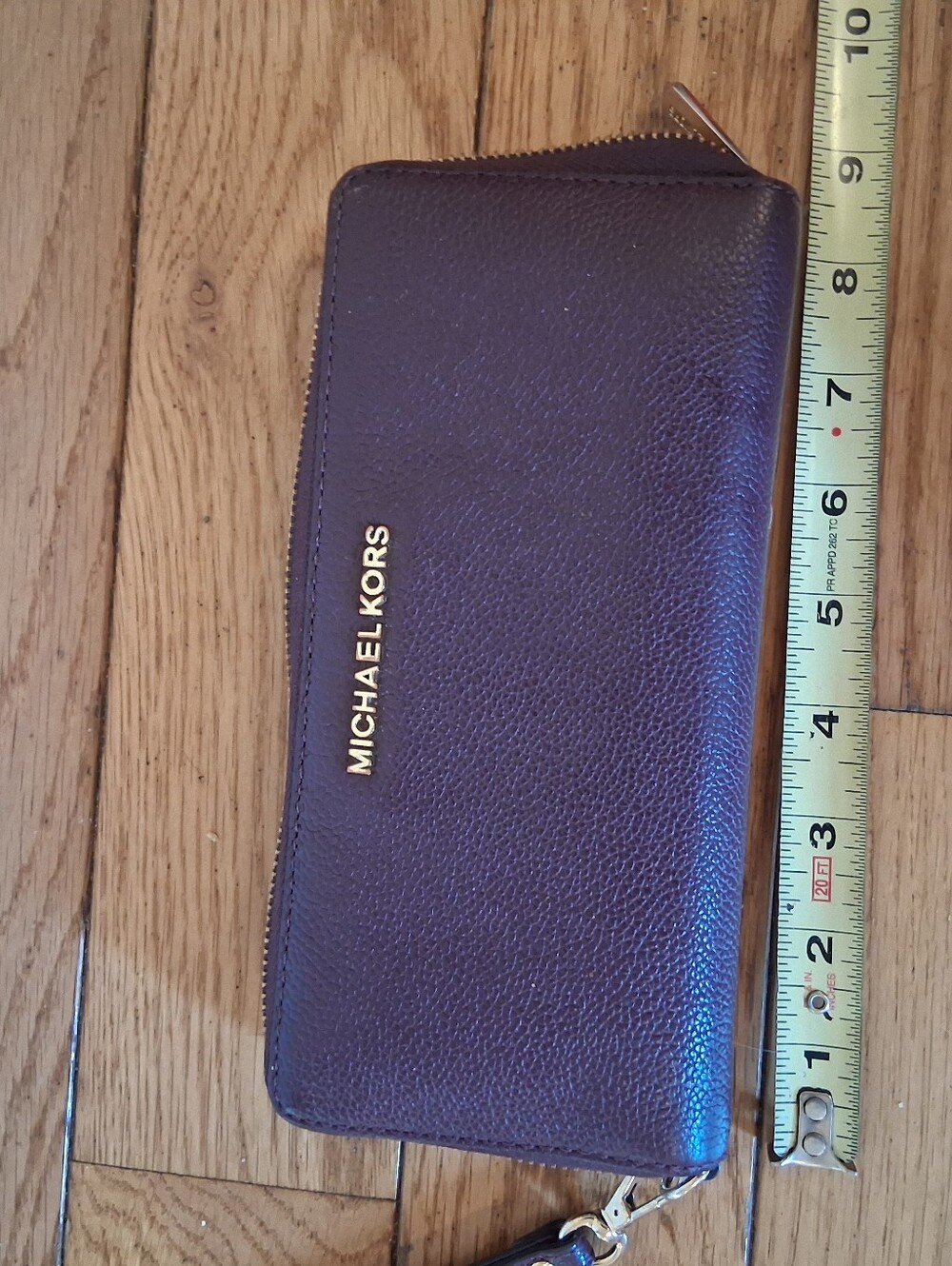 Michael Kors Purple Leather Zip Wallet Wristlet - Picture 7 of 10
